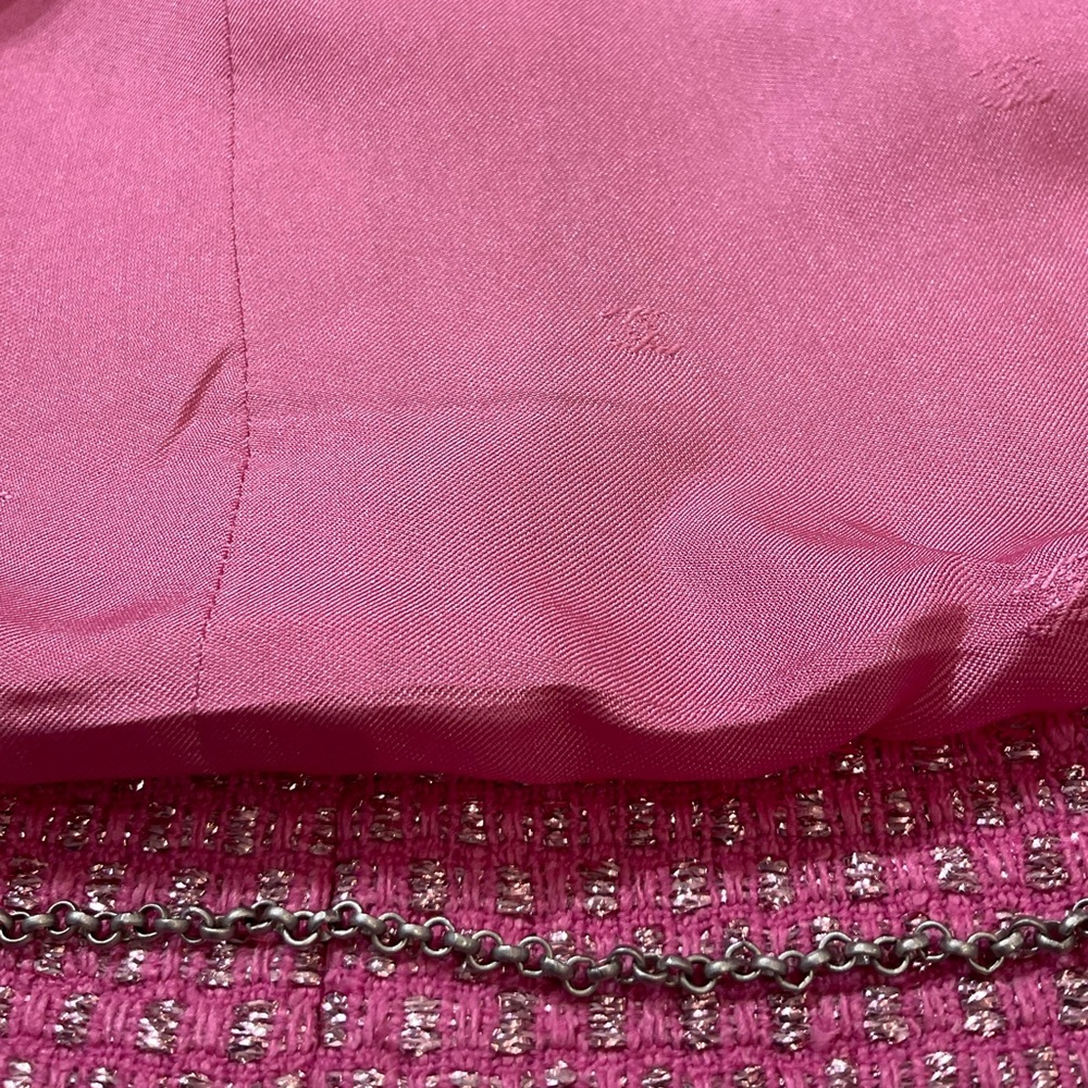Chanel Jacket - Picture 7 of 7